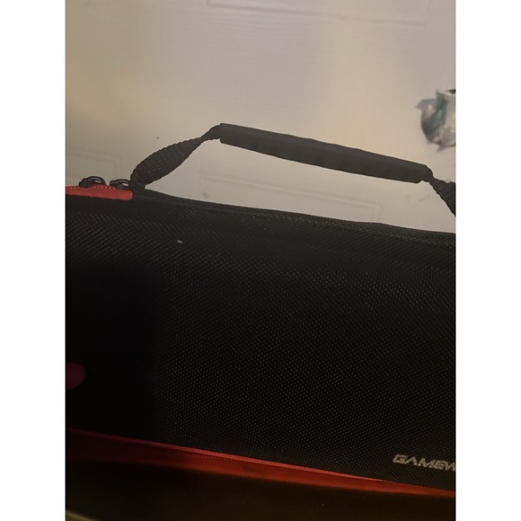 Gamewave NINTENDO SWITCH CARRYALL TRAVEL‎ red CASE - Picture 5 of 5